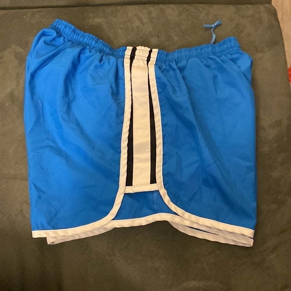 Nike Dry-fit Shorts - Picture 5 of 5